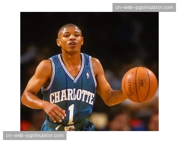 夏合扎提二十三分钟展现灵气 深圳新星头球助攻后因战术调整被换